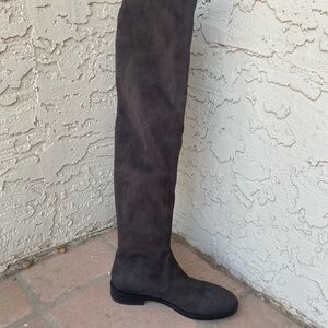 Stuart Weitzman Elegant Over-the-Knee Boots
